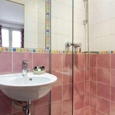 Masion du Pré - salle de bain - Copyright Arnaud Laplanche