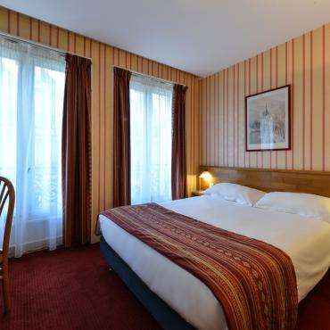 Relais du Pré - Single room with one queen-bed